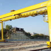 Dubbelligger bovenloopkraan